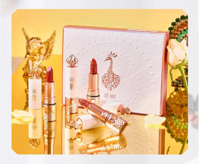 Makeup Lipstick set carved Nude Li pstick Matte Velvet Long Lasting easy to color non-stick cup lip glaze