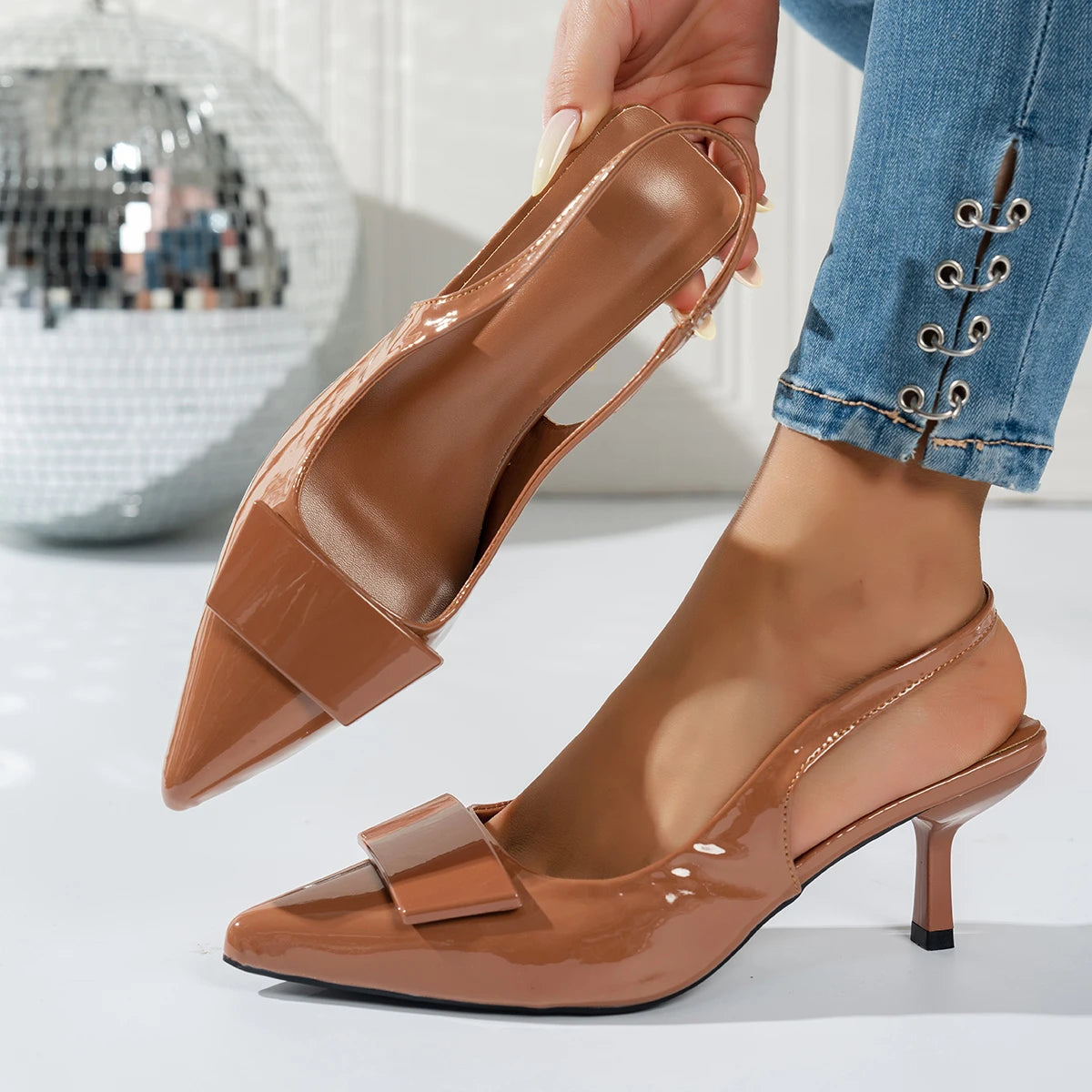 Elegant blue fashion hook-top pointed-toe ladies' high-heeled sandals. Summer style elegant hostess dress shoes. Formal shoes.