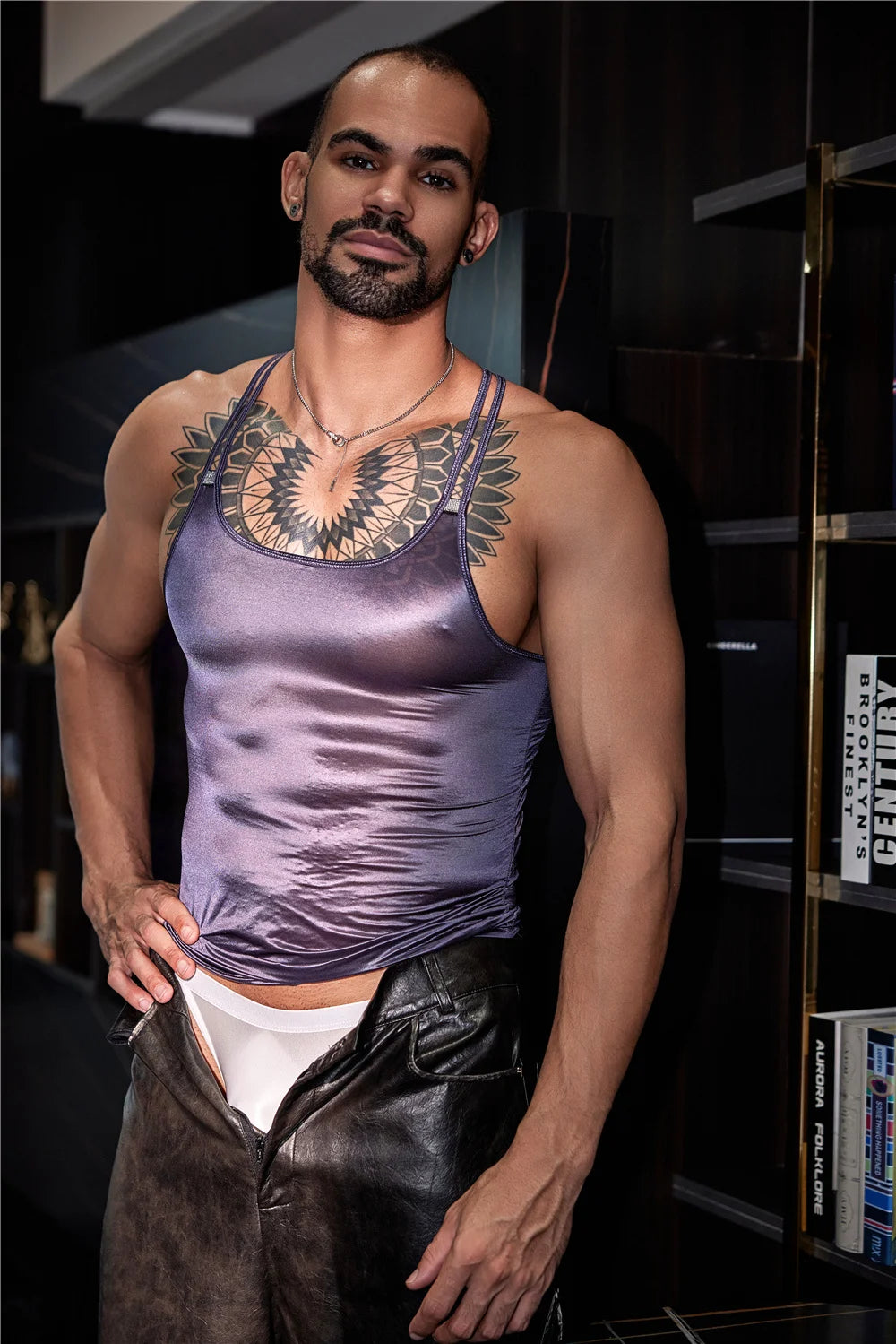 Sexy Men Oil Glossy Shiny Tank Tops Thin High Elastic Men Fashion Vest Shaper Wear Sleeveless T-shirts Allure Cross Tops