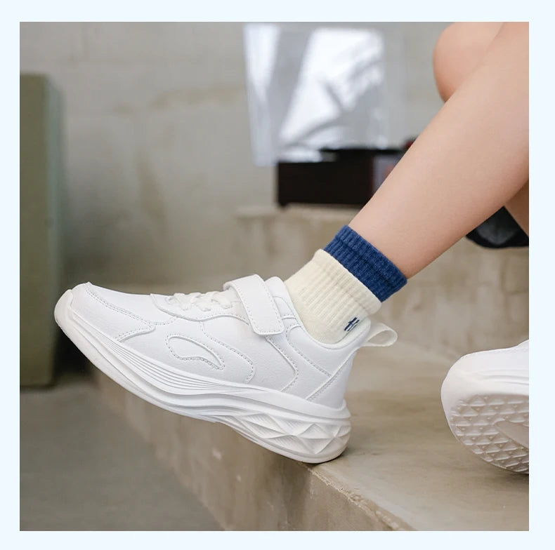 Kids White Leather Sneakers Lightweight Non-slip Casual Running Shoes for School Student Walking Outdoor Children Tennis