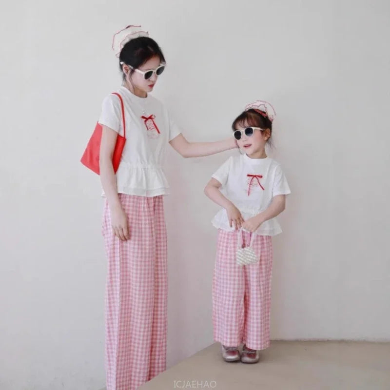 2025 Mother Daughter Matching Outfits Pink White Checkered Pants Tshirt Set Summer Casual Family Clothes Vacation Suits Mom