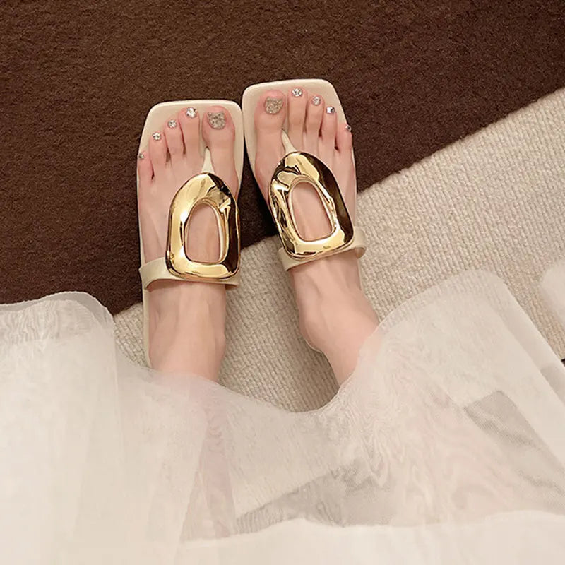 Women Sandals Summer Fashion Beach Slippers Open Toe Metal Casual Shoes Female Outdoor Wear Square Head Ladies Shoes