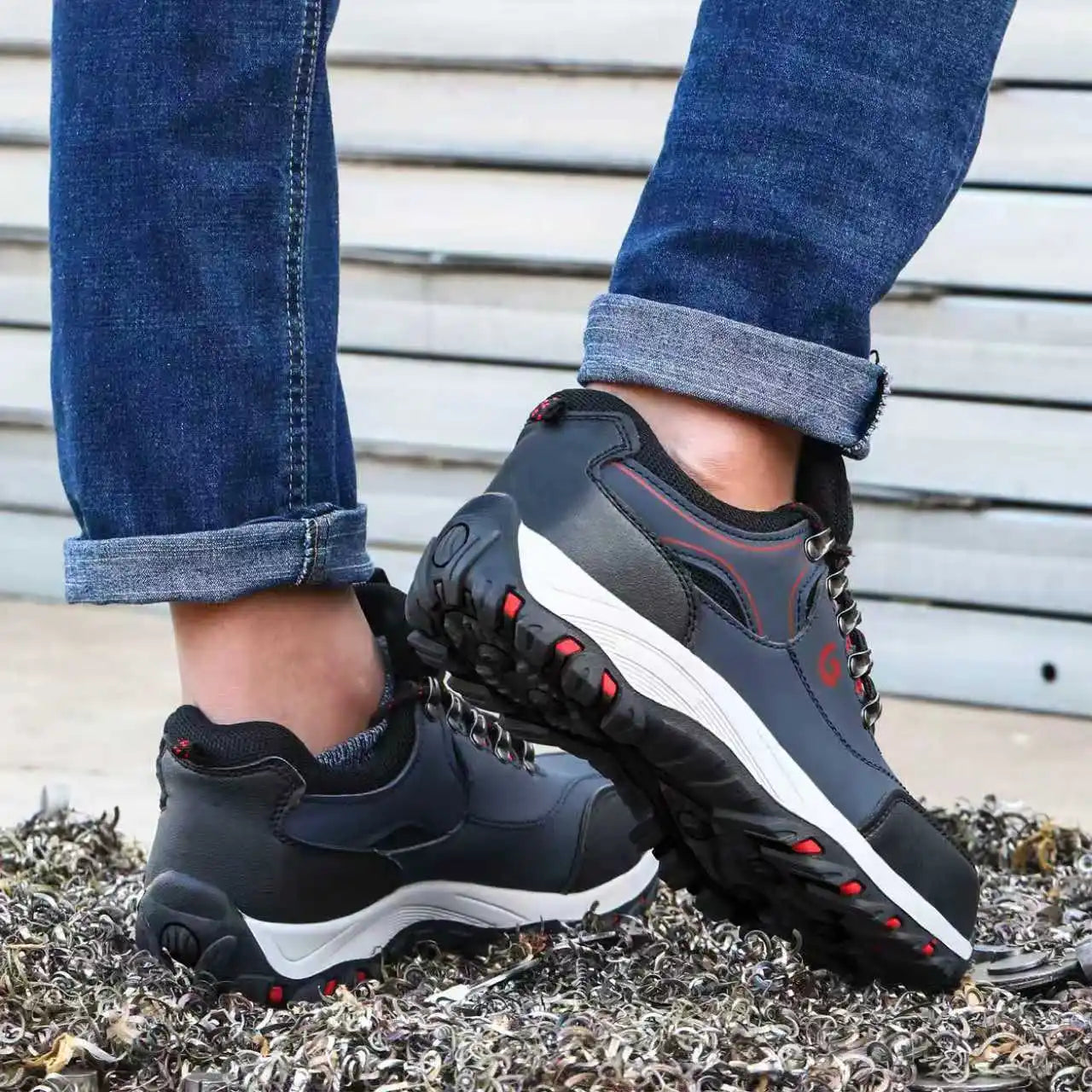 Black Lightweight Work Sneakers Anti-Impact And Anti-Piercing Safety Shoes Comfortable Breathable Construction Working Boots
