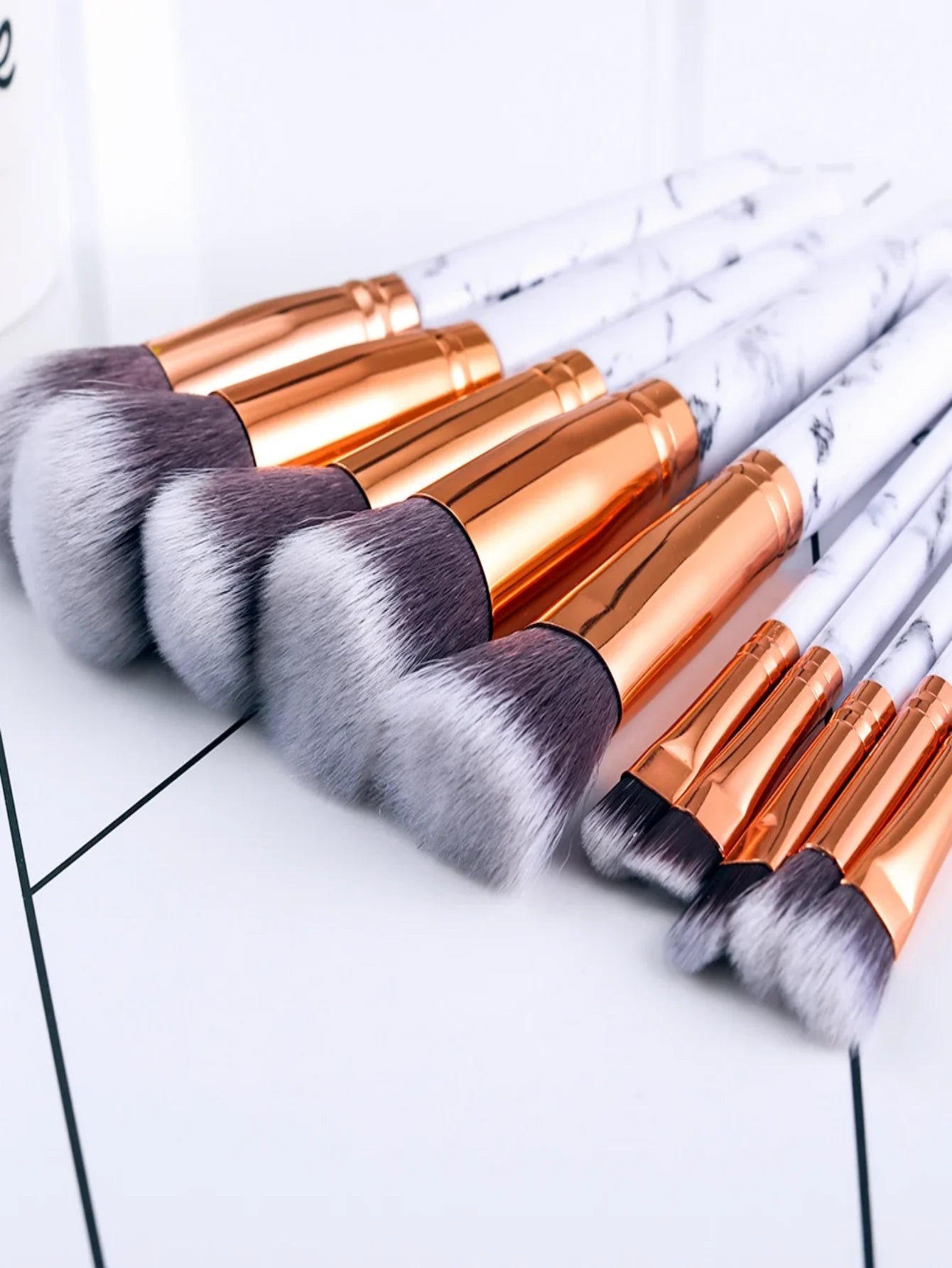 10pcs Set Makeup Brushes Tool Set Cosmetic Powder Eye Shadow Foundation Blush Blending Beauty Maquiagem Beauty Kit for Party