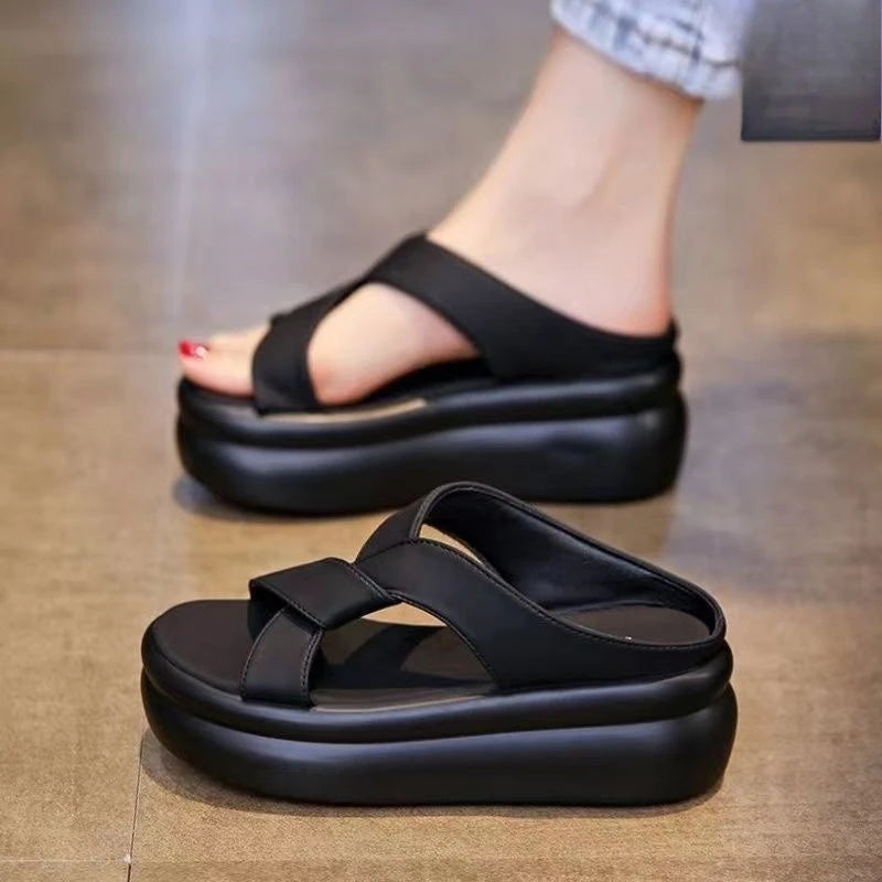 Women's Beach Sandals  New Thick Bottom Soft Sole Dress Fashionable Summer Platform Outdoor Slippers Sandalias De Mujer