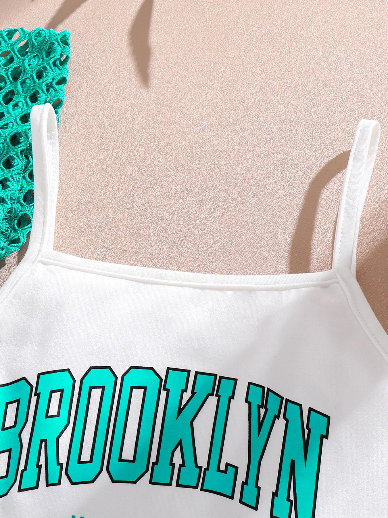 Summer girls' fashion 3-piece set, cool and breathable mesh short sleeved T-shirt+letter printed suspender+shorts