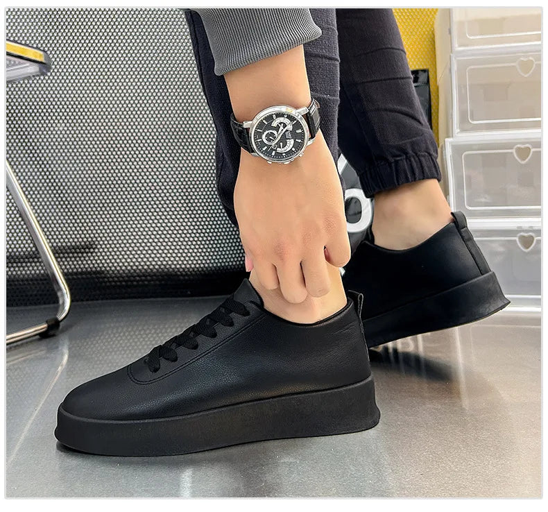 2026 Black Casual Shoes for Men Outdoor Comfortable Men Sneakers Non-slip Walking Shoes Designer Lace-Up Men Sport Shoes
