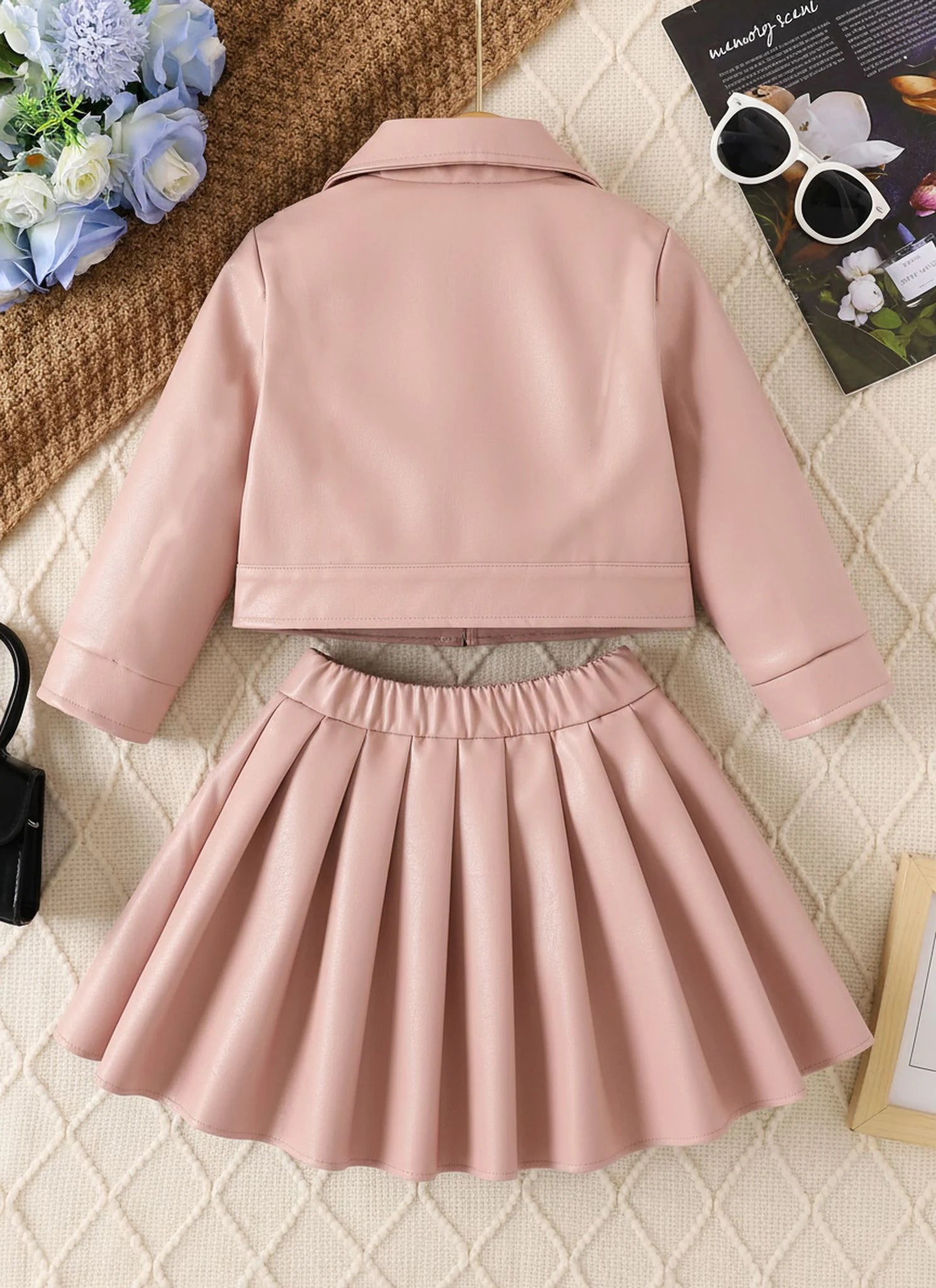 Children's Clothing for Girls, Spring and Autumn Stylish Pu Jacket and Versatile Short Skirt Two-Piece Set, New Fashion Street-Style Cool Half Skirt, Easy to Clean, New Versatile Pu Leather Outfit