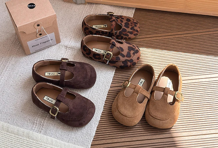 Girls Leather Shoes Toddlers Flats Princess Sweet Little Kids Soft Shoes T-strap Retro Classic Children's Dress Shoes for Party