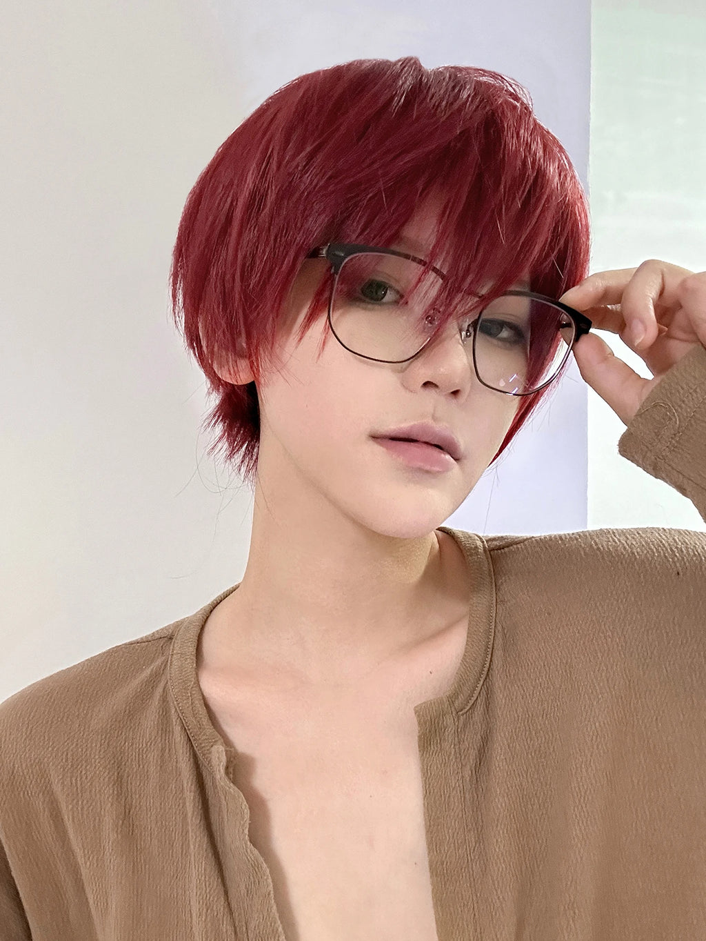 8Inch Wine Red Color Handsome Synthetic Wigs With Bangs Short Straight Hair For Man or Women Daily Use Cosplay Heat Resistant