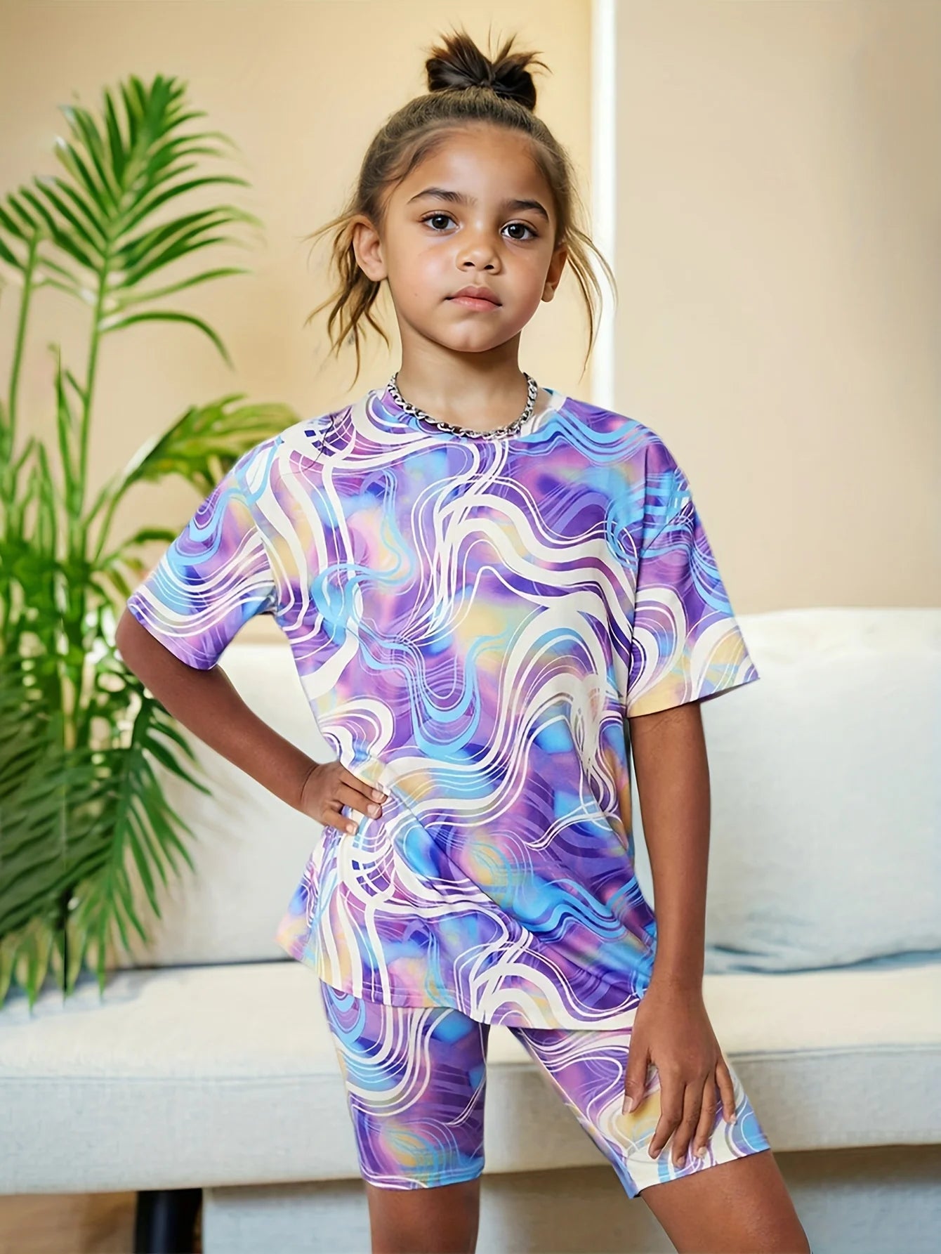 Girls' Casual Outfit: Short-Sleeve Top + Tight Shorts Two-Piece Set, Blue and Purple Striped Tie-Dye Print Clothing, Fashionable and Versatile, Suitable for Children Aged 4-11, for Home and Outdoor Wear