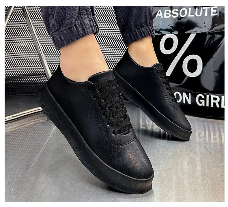 2026 Black Casual Shoes for Men Outdoor Comfortable Men Sneakers Non-slip Walking Shoes Designer Lace-Up Men Sport Shoes