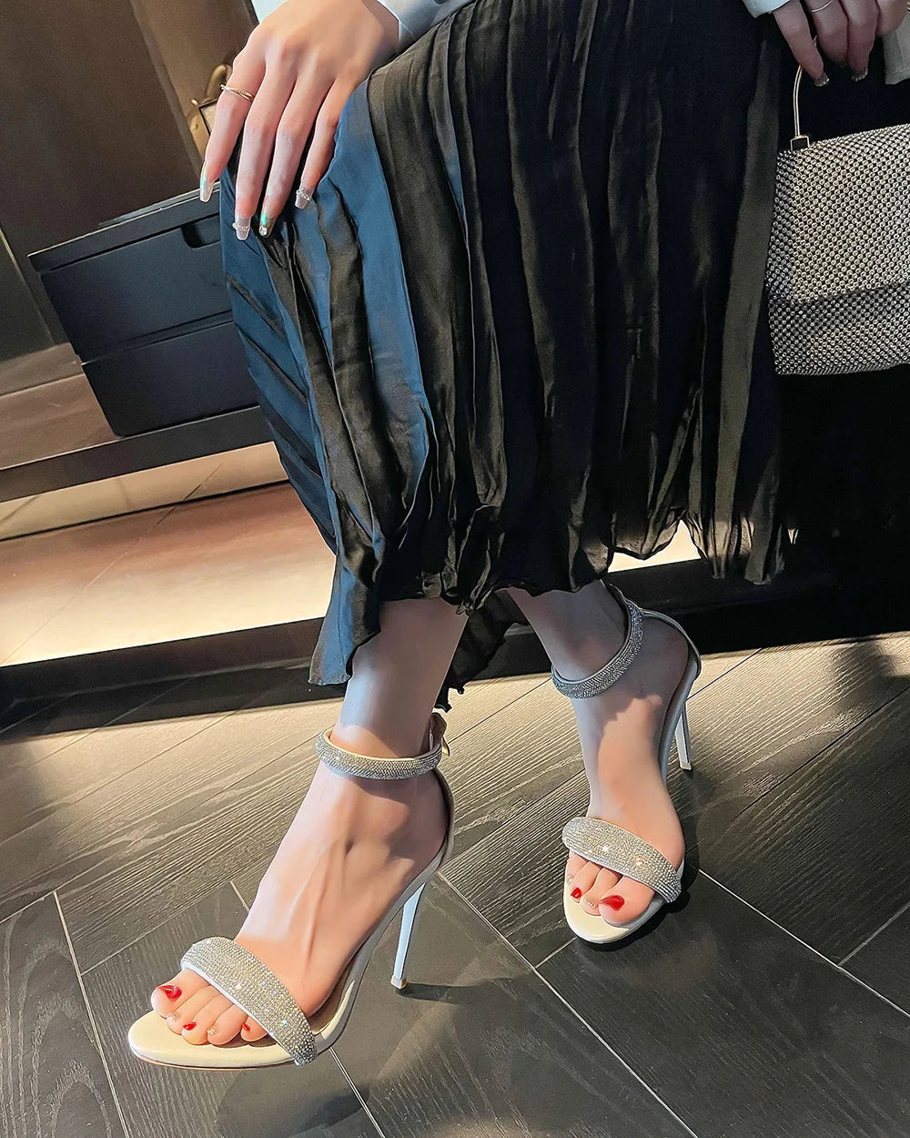 Sandals Women 2025 Concise Style One-strap Sandals for Girls Women Sexy Stiletto Heel Back Zip Cover Heels Summer Sandalias Gold