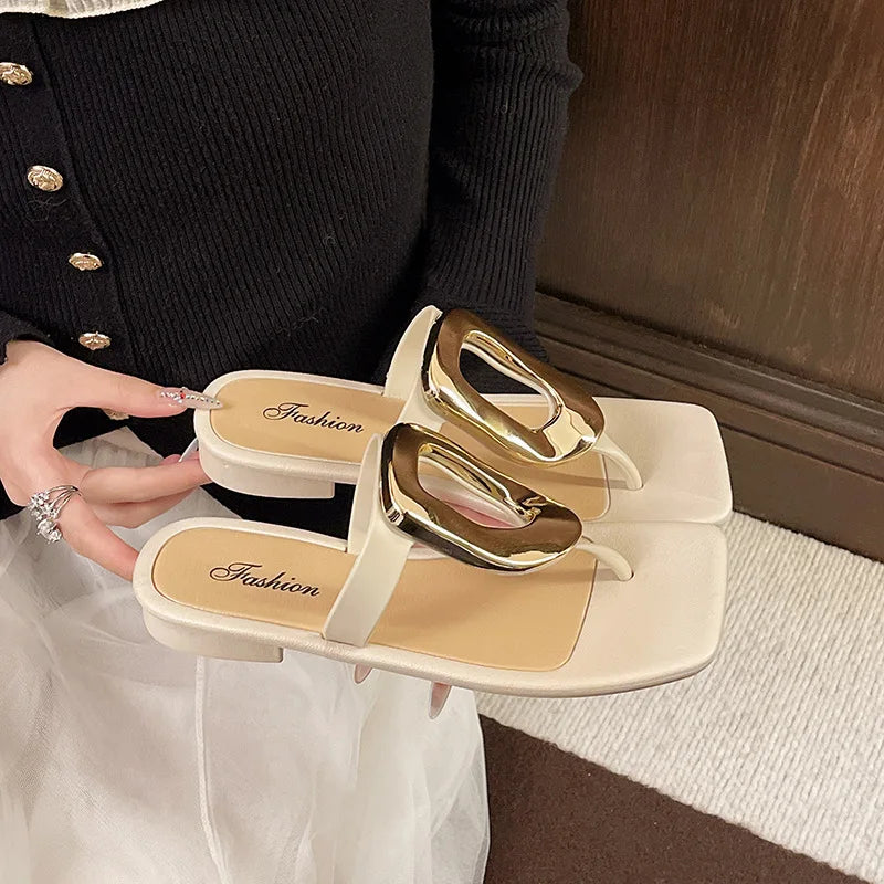 Women Sandals Summer Fashion Beach Slippers Open Toe Metal Casual Shoes Female Outdoor Wear Square Head Ladies Shoes