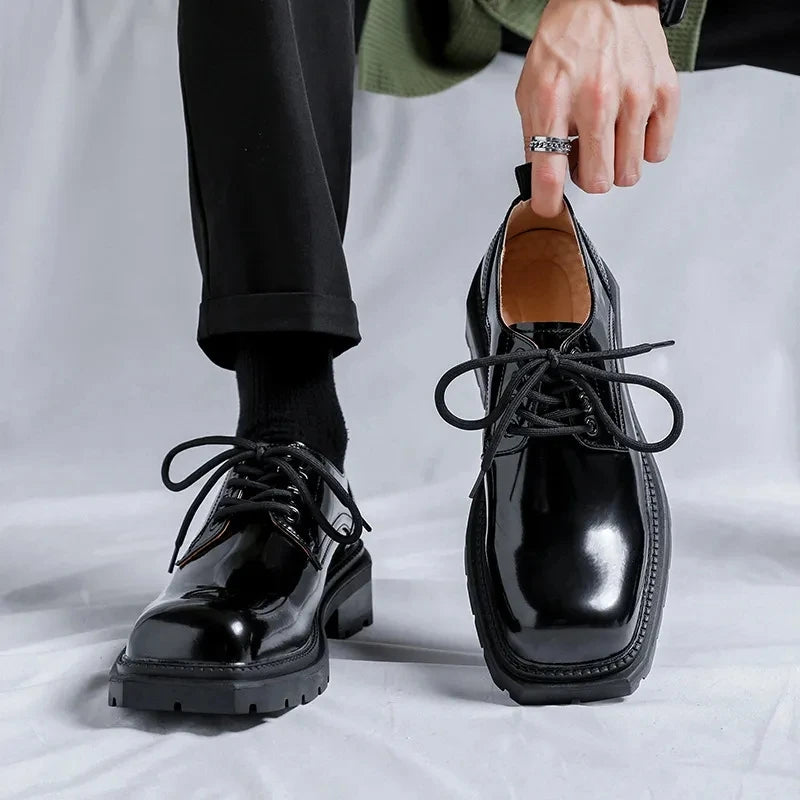 Brand New Black Brogue Shoes Men Classic Platform Oxford Dress Shoes Men Retro Patent Leather Footwear Low-Ankle Party Shoes