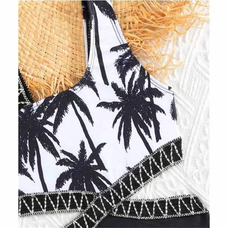 Mother Daughter Swimwear Father Son Swimsuit  Family Matching Suits Summer Bikini New Kids Prints Clothes Boys Beach Shorts