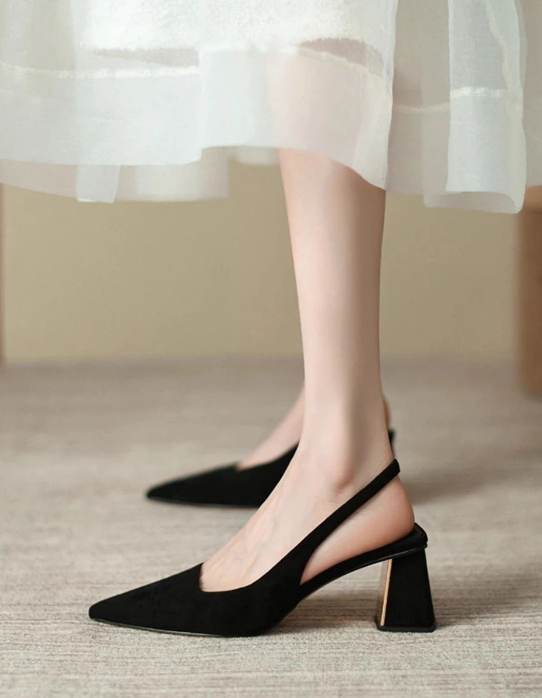 Black Sandals Women Summer New Fashion Women's Pointed Square Heel Sandals Pumps Women Shoes Office Dress Shoes Sexy High Shoes