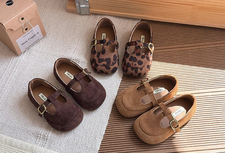Girls Leather Shoes Toddlers Flats Princess Sweet Little Kids Soft Shoes T-strap Retro Classic Children's Dress Shoes for Party