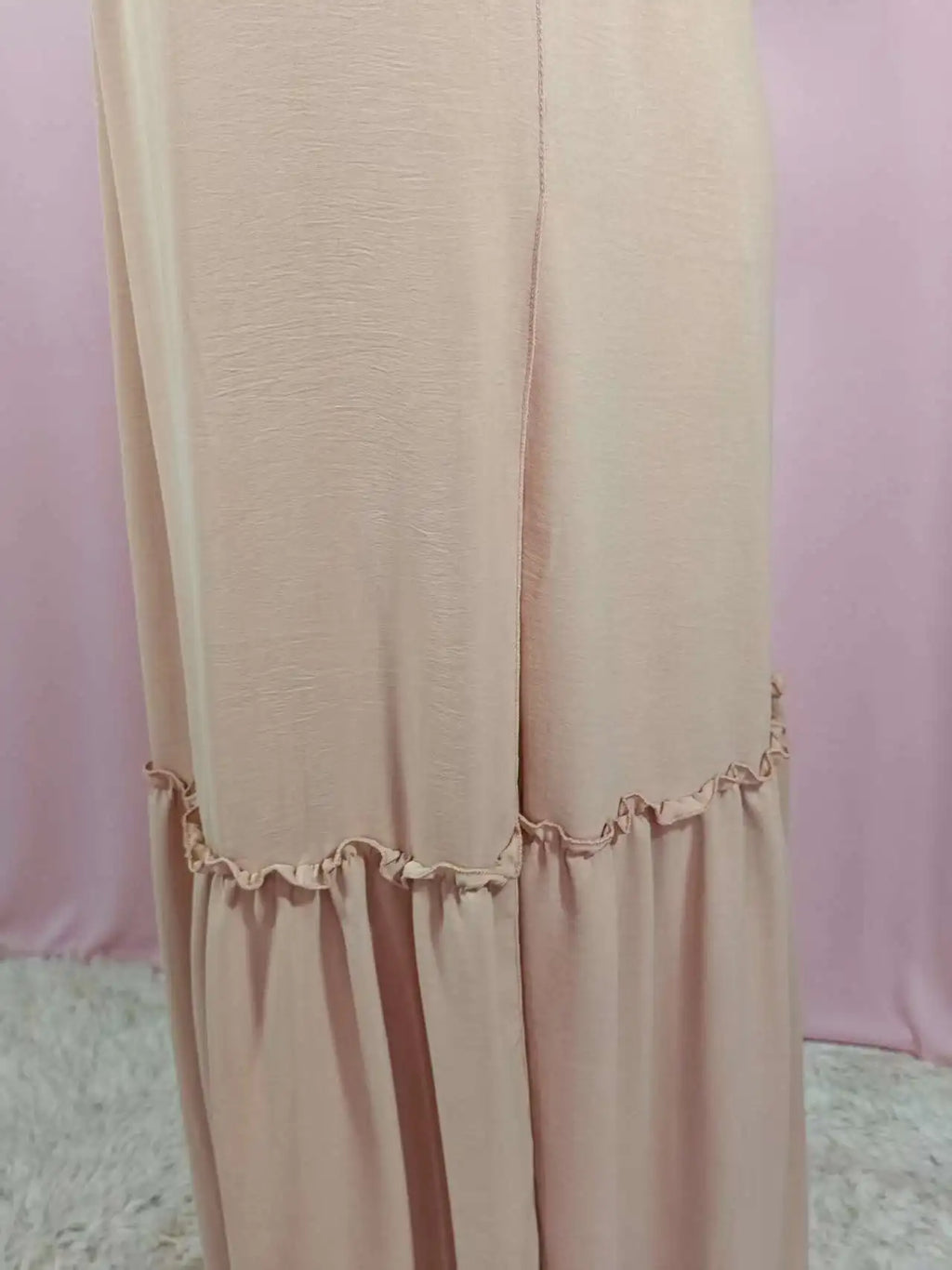 Maternity Photoshoot Dress - Sexy Off-Shoulder Gown Playful Puff Sleeves & Leg-Baring Slit Clothes for Pregnant Women Photograph