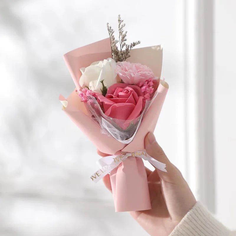 Mother's Day Gift Mini Dried Roses Decorative Small Bouquet Carnations Eternal Flowers Holiday Accompaniment Gift