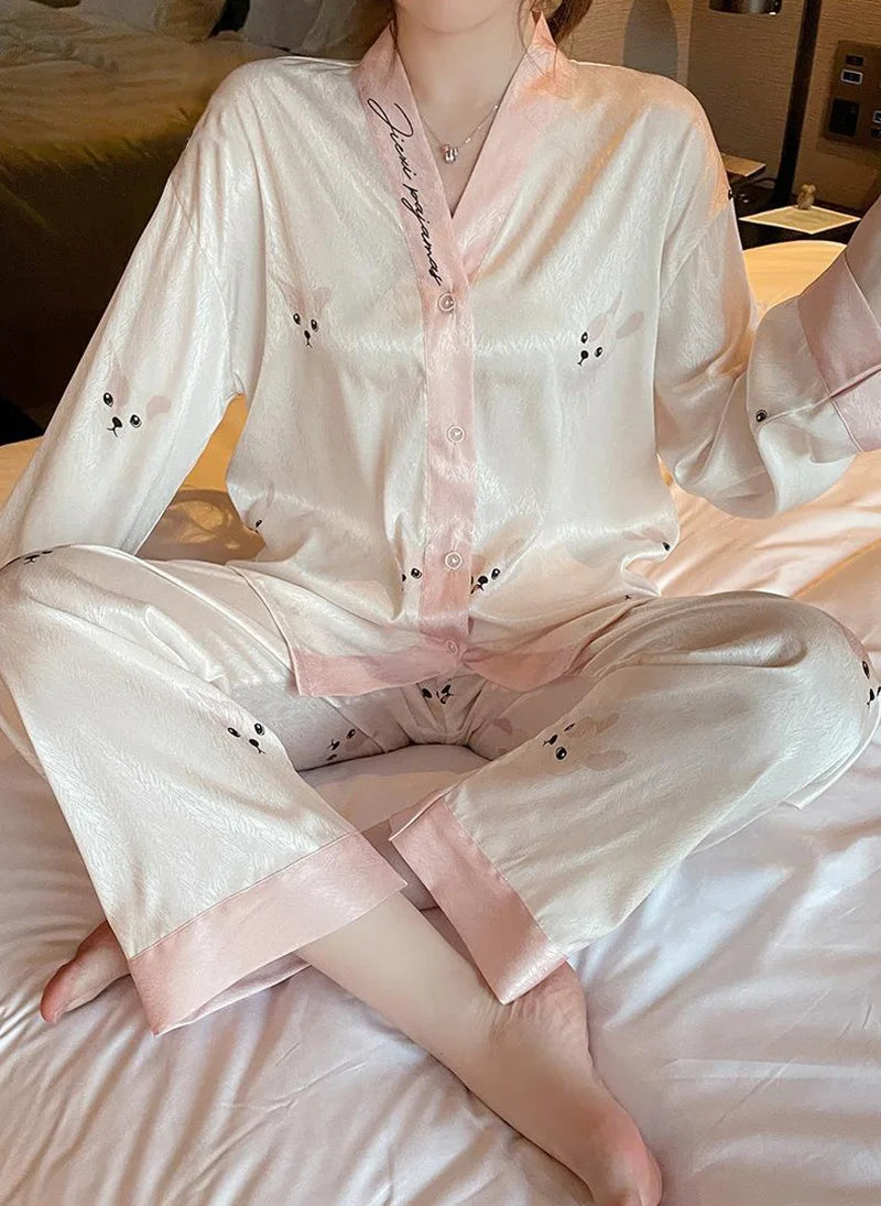 Maternity 2-Piece Set of Ice Silk Pajamas Comfortable Silk Long-Sleeved Trousers Herringbone Pattern Jacquard Silk Loungewear