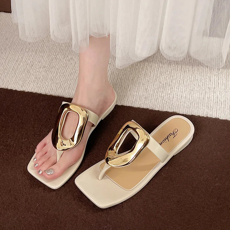 Women Sandals Summer Fashion Beach Slippers Open Toe Metal Casual Shoes Female Outdoor Wear Square Head Ladies Shoes