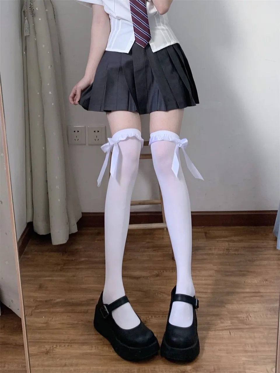 Women's Socks Jpanese Beauty Kawaii Sweet Girl Lace High Socks Cute Cool Bow Ribbon Knee Socks Moda Feminina Roupas Lolita Socks